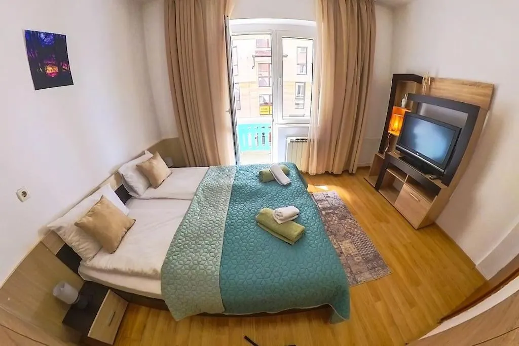 The Green Apartment In The Heart Of Old Sofia 1Bdr 0*,